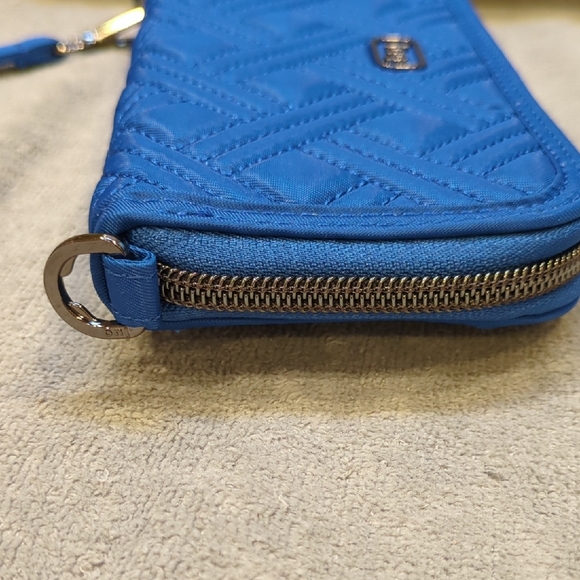 Lug Whirly RFID Wristlet Wallet - Azure Blue - NEW - Picture 6 of 15